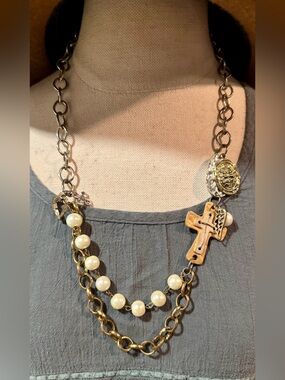 Layered Gold-Tone Necklace with Pearl Strand and Hammered Gold-ToneCross Pendant